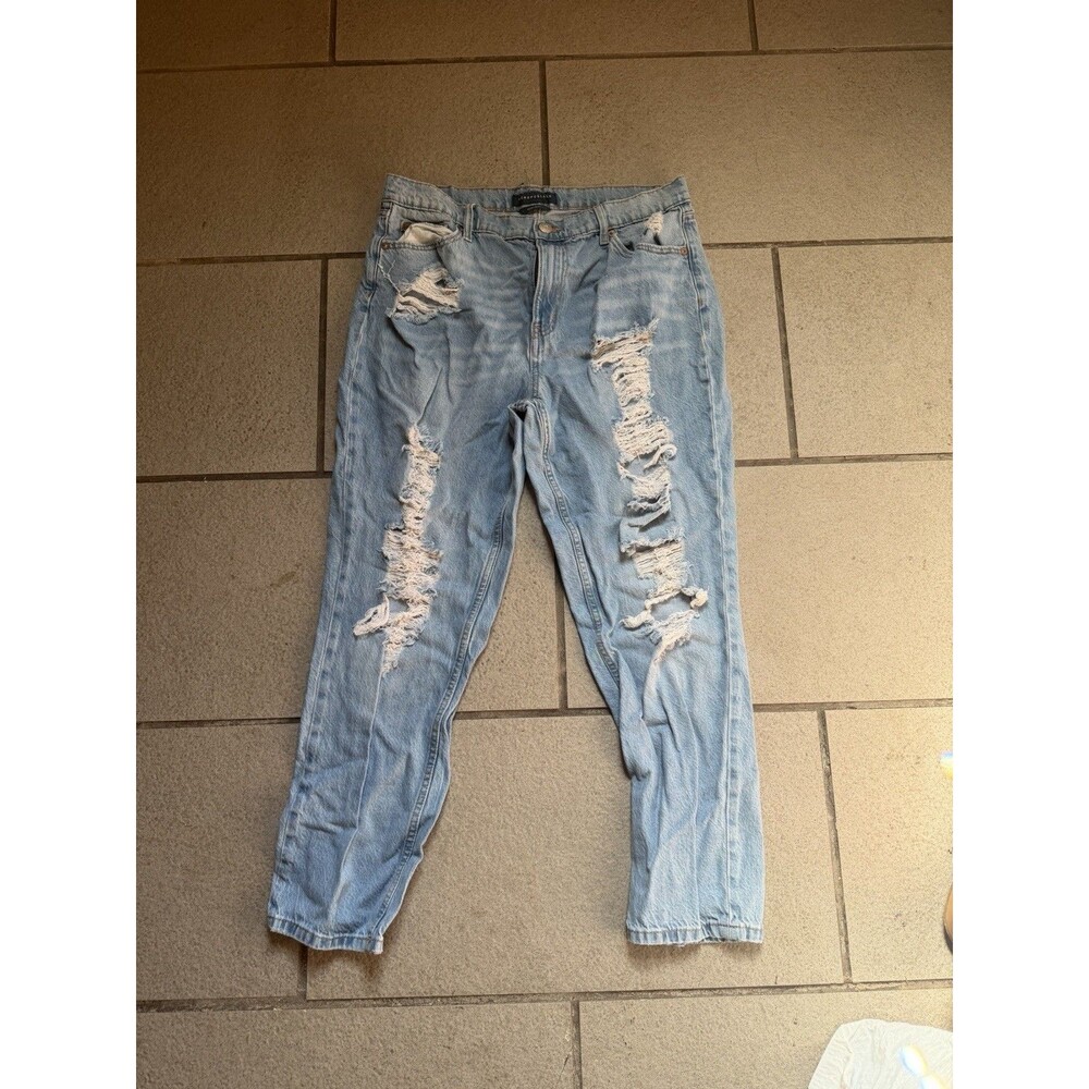 Aeropostale Distressed Mom Jeans Medium Wash 90s style